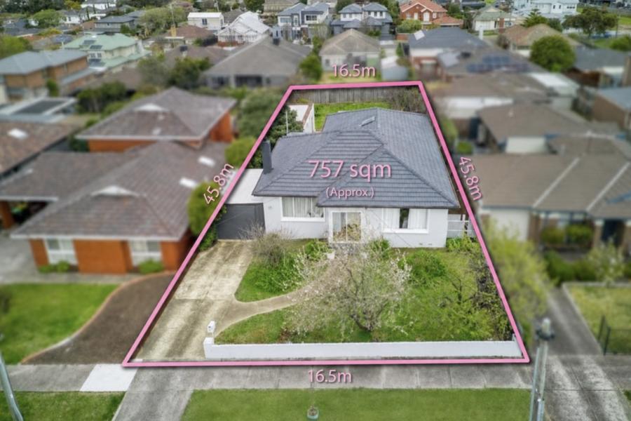 Prime Vacant Land Opportunity in the Heart of Strathmore