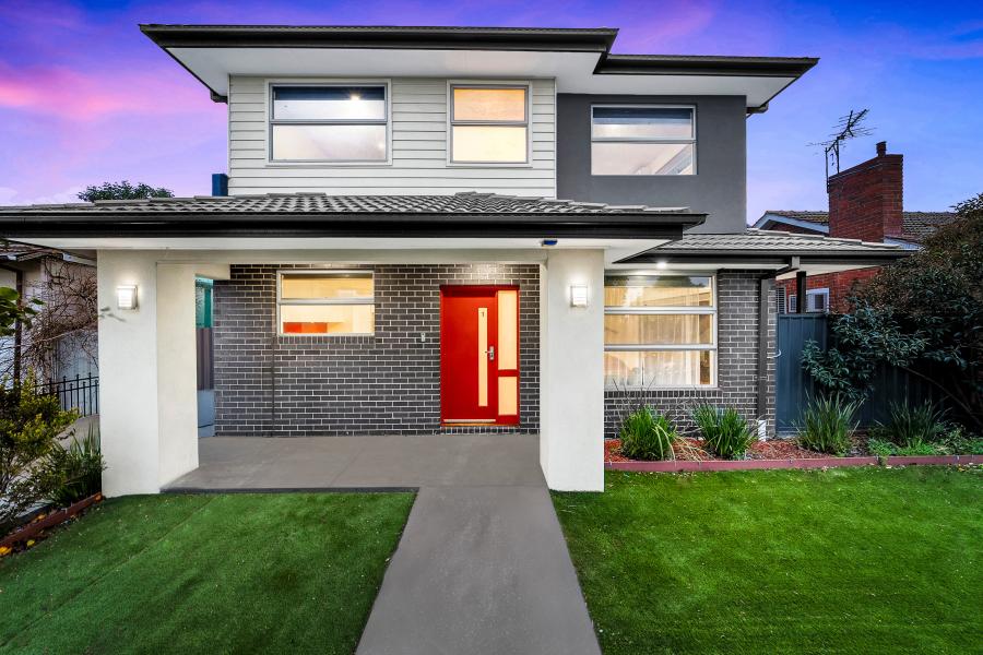 Modern & Spacious Townhouse in a Prime Broadmeadows Location