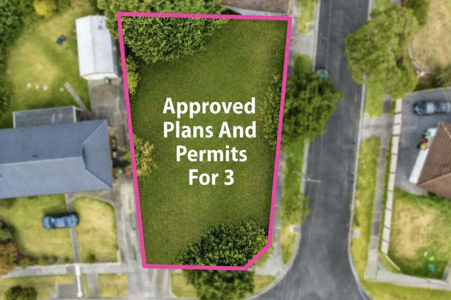 Prime Development Opportunity – Approved Plans for 3 Townhouses