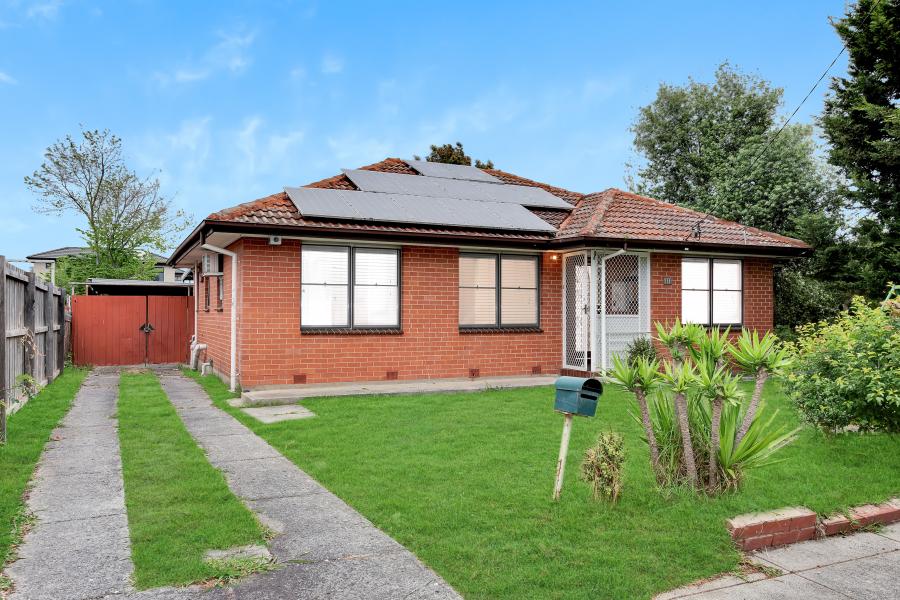Endless Potential on a Generous 782sqm Allotment