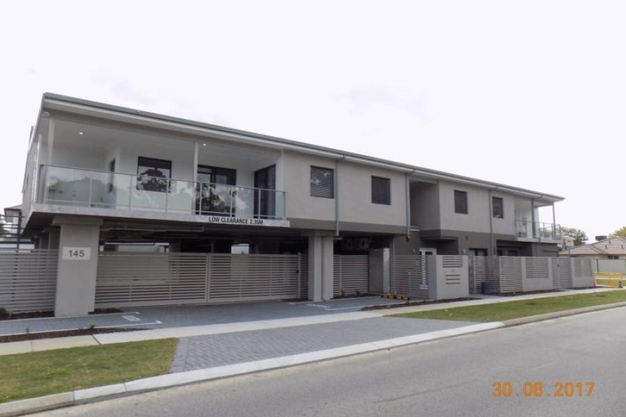 Near New 2 Bed Apartment with Huge Balcony