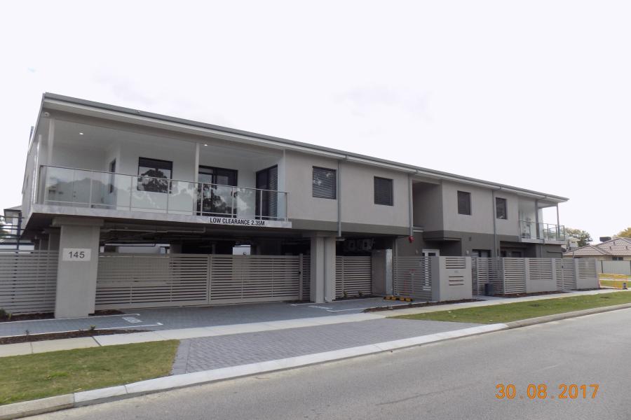 Near New 2 Bed Apartment with Huge Balcony