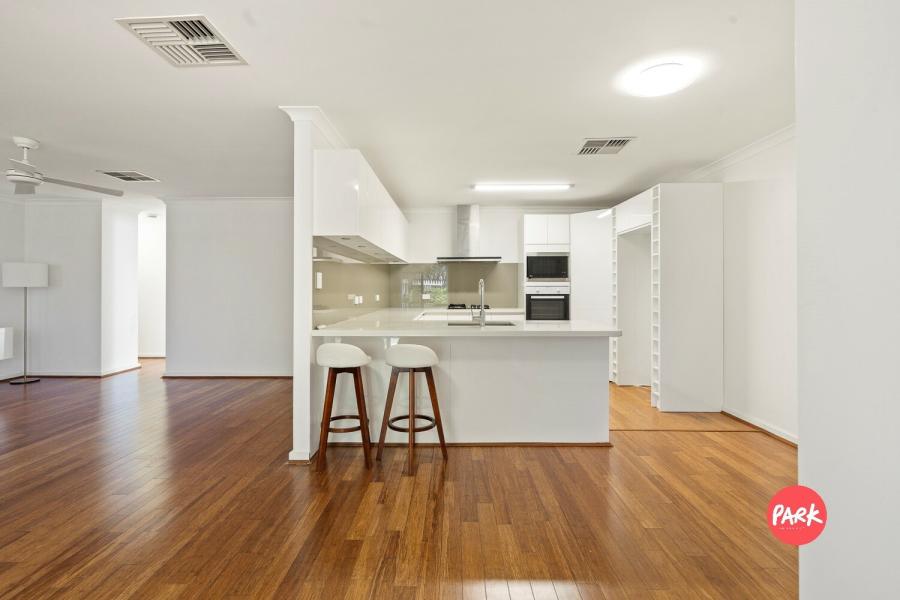 High Quality Renovated Street Front Villa