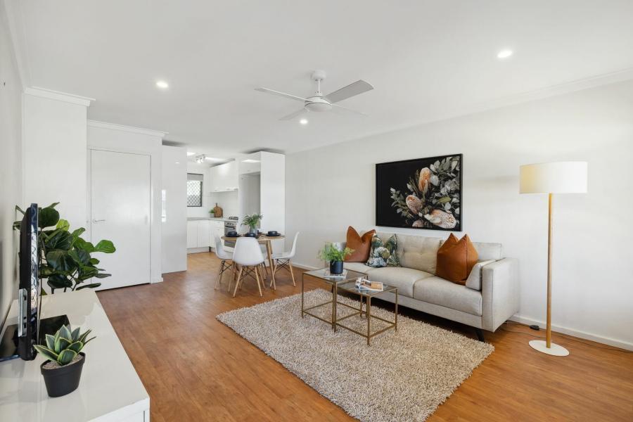 Surprisingly Spacious Renovated Duplex