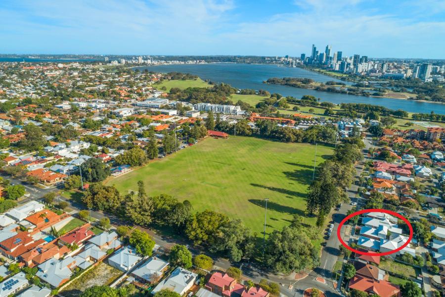 Vic Park's Best Location - Opposite Raphael Park!