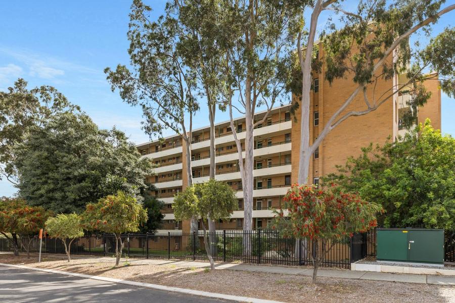 Very Affordable Ground Floor Unit!