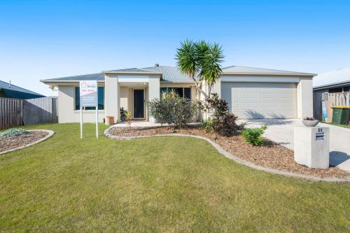 20 Coogee Tce, Blacks Beach, Blacks Beach - Image 1