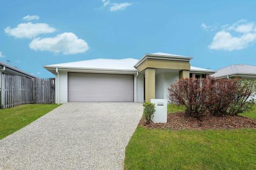 26A Newport Pde, Blacks Beach, Blacks Beach - Image 1
