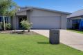 Spacious 4-Bedroom Family Home – Walk to Beach, Shops & Schools!