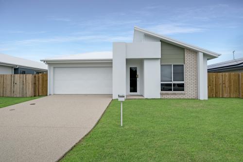 48 Moreton Dr, Rural View, Rural View - Image 1
