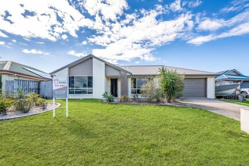 88 Whitehaven Drive, Blacks Beach, Blacks Beach - Image 1