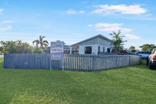 22 Sonoran Street, Rural View, Rural View - Image 1