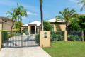 Fully Furnished, Four Bedroom Home With Pool In Helensvale