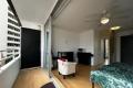 Studio Apartment In Surfers Paradise