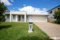 Easy Living in Lagoon Estate!