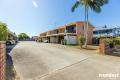 High-set Unit close to the CBD!