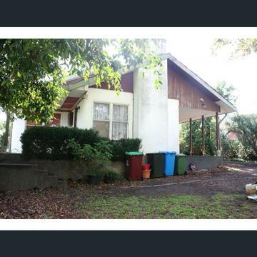 Chris and Florence - 19 Allison Aveue, Eumemmerring testimonial image