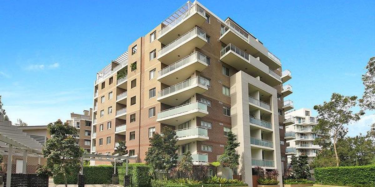 Spacious Two Bedroom Apartment with District Views