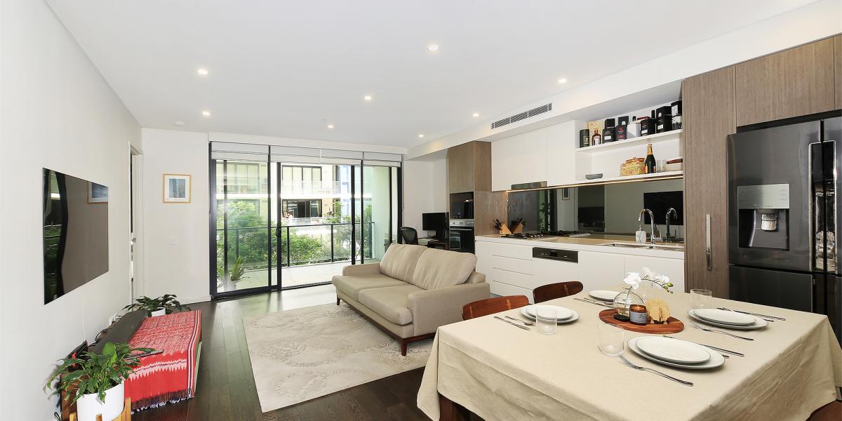 Ultra-Modern Apartment in the Heart of Mascot
