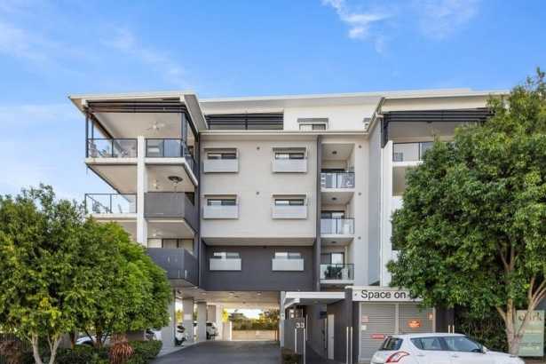 Pet friendly with huge courtyard