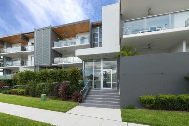 Stylish Furnished Apartment in the Heart of Bulimba
