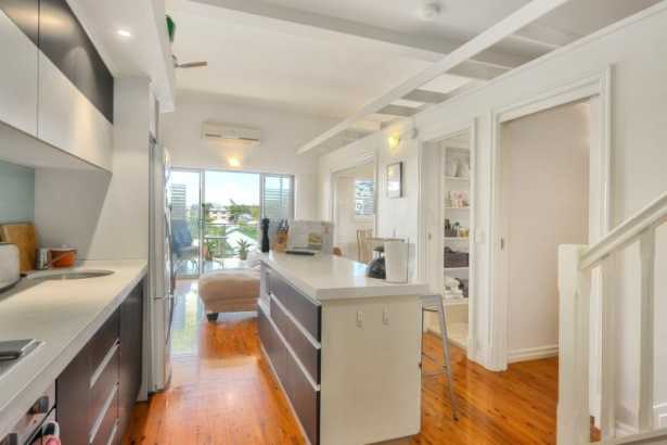 Modern two bedroom apartment in Windsor