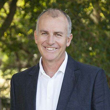 Scott Saunders photo