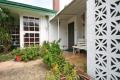 HIGH CEILINGS & JARRAH FLOORS