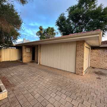 Ashley  Y testimonial image