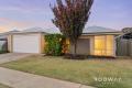 5 Bedroom Family Home With Swimming Pool!