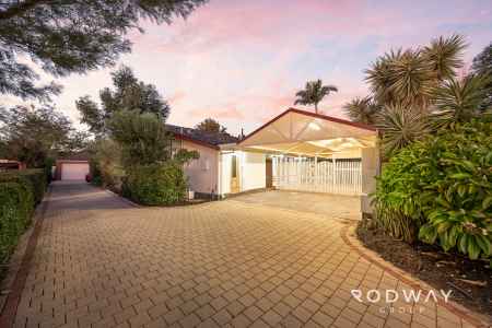 CHARMING 60s GEM ON 824SQM WITH MODERN UPDATES AND ENDLESS SPACE!