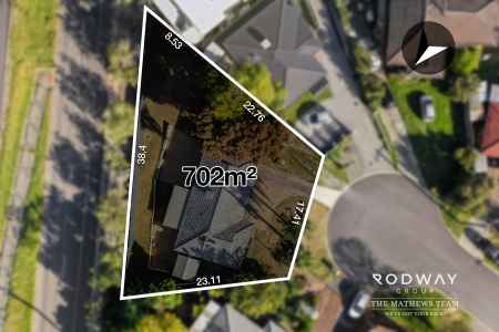 3X1 BEAUTY ON LARGE 702SQM BLOCK – OFFERS WELCOME PRIOR TO PHOTOS!