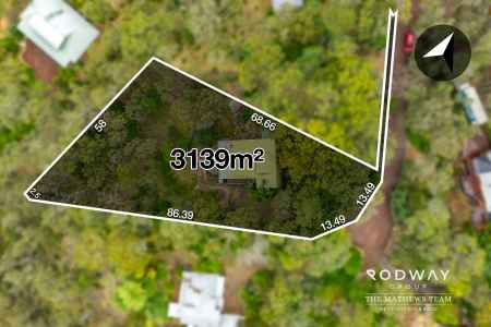 TRI-LEVEL HOME WITH HUGE POTENTIAL - ON A MASSIVE 3,139 SQM BLOCK