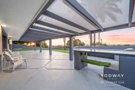 STUNNING & UNIQUE RESIDENCE - IN THE SOUGHT-AFTER FOOTHILLS!