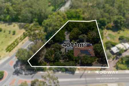 SPACIOUS 5 X 5 FAMILY HOME ON MASSIVE 4,011SQM CORNER BLOCK WITH POOL & WORKSHOP