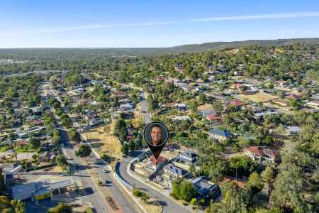 Mount Nasura Gem – Spacious Home on a Massive 984sqm Block!