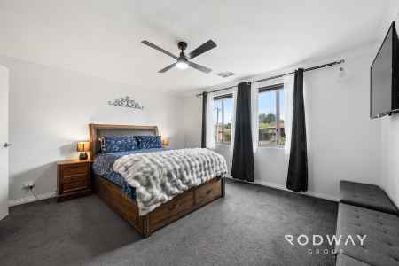 Contemporary Family Living with an Incredible Workshop in a Prime Corner Location