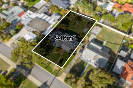 Subdivision Potential on a Huge Block in the Heart of Calista!