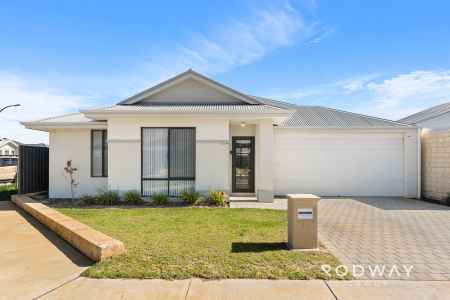 STUNNING 2024-BUILT HOME | QUALITY INVESTMENT WITH LONG TERM TENANTS