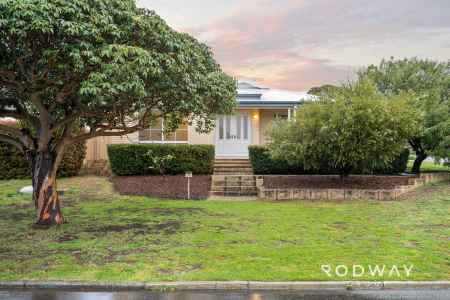 Spacious Single-Level Living on a 542sqm Green Title Corner Block!