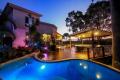 Relaxing Buderim Retreat Amongst the Treetops
