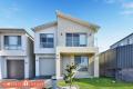 North East Facing Modern Stylish 4-Bedroom  Freestanding Townhouse.