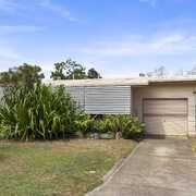 Buyer of a House in Urangan