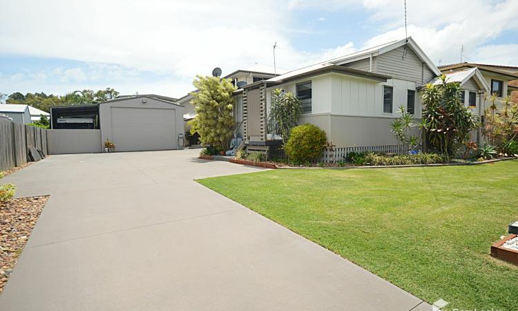 Need space for the whole family—and more? This exceptional dual-living property is the one you’ve been waiting for.