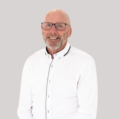 Ian Baker