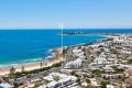 Beachfront Living - 30m to Surf - entertainment at your fingertips