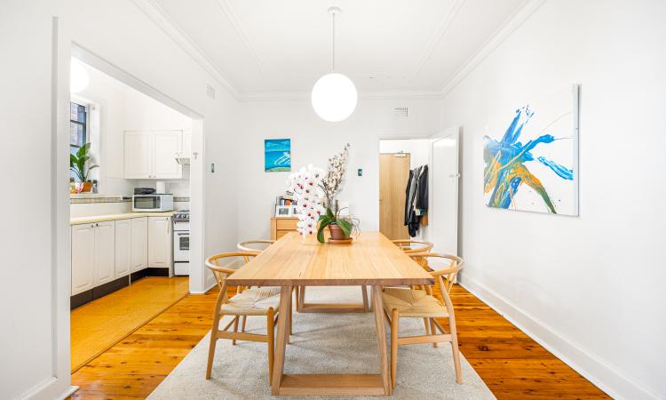 Sunkissed Fully Furnished Two Bedroom Art Deco
