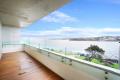 Beachside Apartment On Ben Buckler