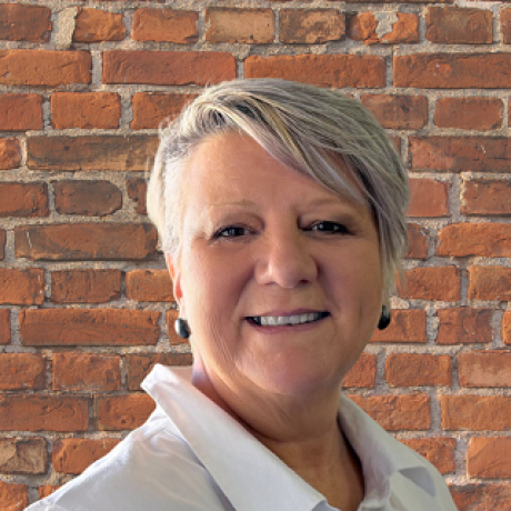 Anna Ratcliffe photo