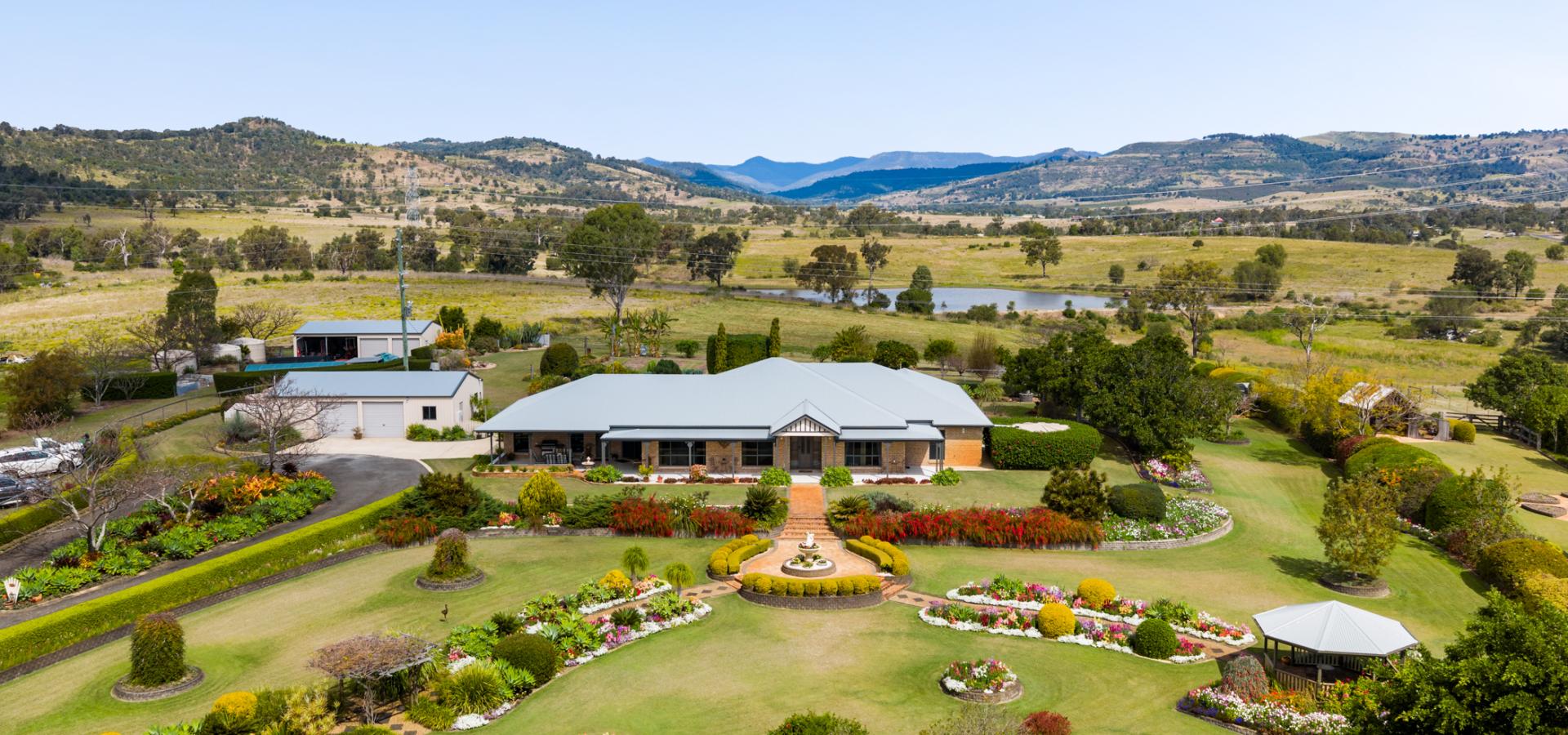 The Amazing "Wayval View Gardens" – A Once-in-a-Lifetime Property on 42 Acres